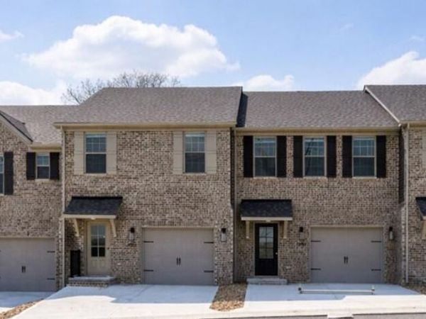 8956 Keenberg Lane, Knoxville, TN 37931