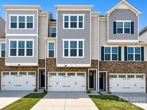 9802 Oaklawn Boulevard NW, Huntersville, NC 28078
