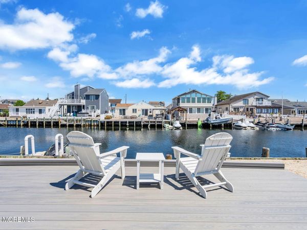3412 Thistle Avenue, Toms River, NJ 08753