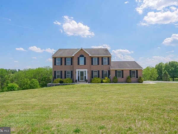 385 FARMINGTON ROAD, BREINIGSVILLE, PA 18031