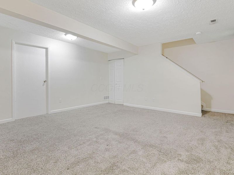 5045 Marden Court , Columbus, OH 43230 Photo 27