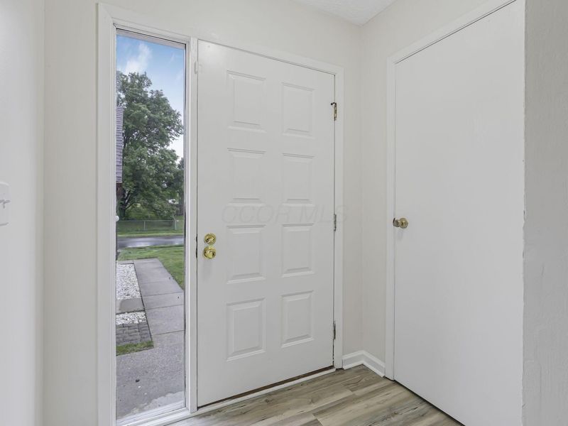 5045 Marden Court , Columbus, OH 43230 Photo 5