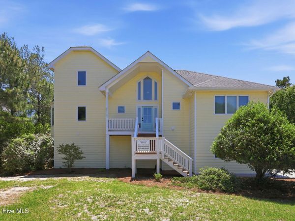 9707 Green Glen Road, Emerald Isle, NC 28594