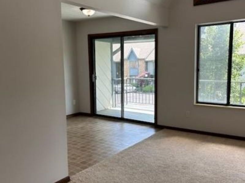 1936 Washington West Drive, Washington Township, OH 45458 Photo 4