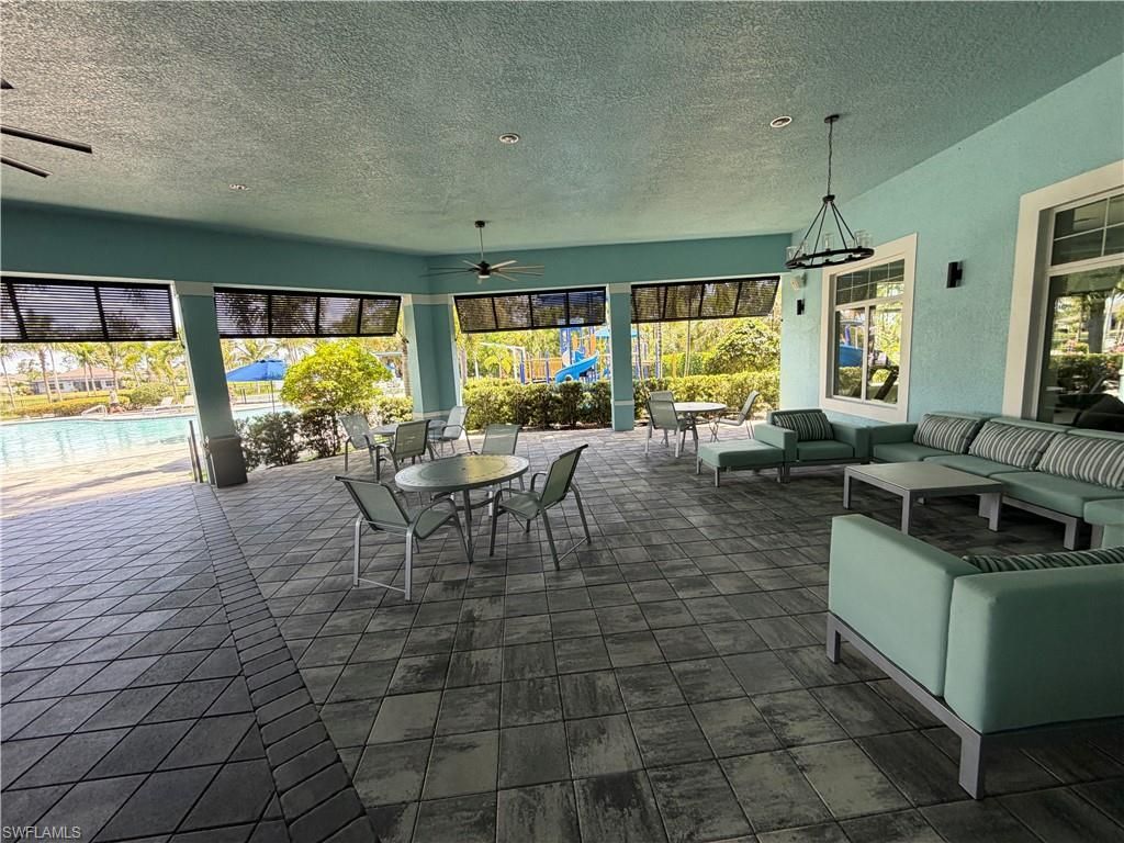 3115 Amadora Cir, Cape Coral, FL 33909 Photo