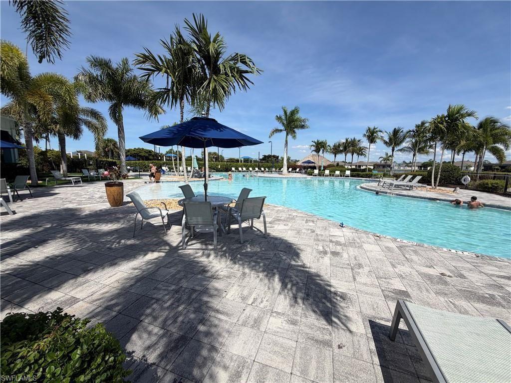 3115 Amadora Cir, Cape Coral, FL 33909 Photo