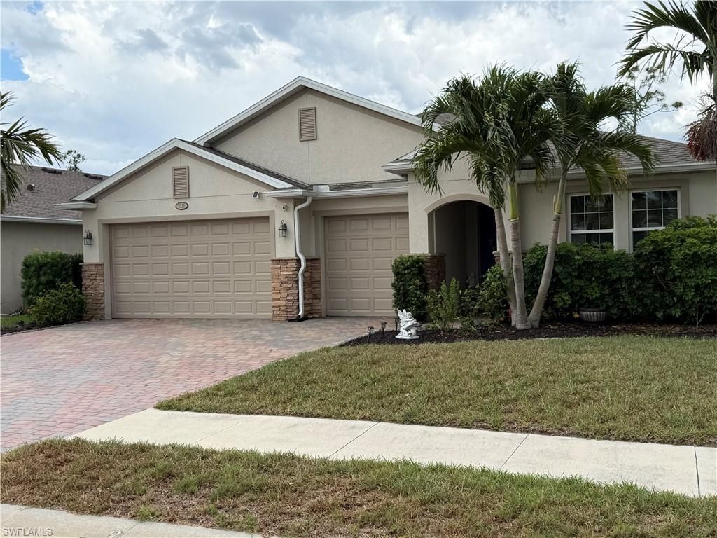 3115 Amadora Cir, Cape Coral, FL 33909 Photo