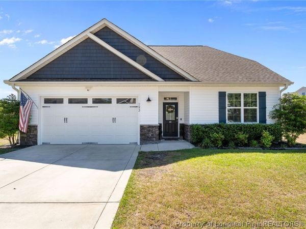 193 Sandy Springs Road , Aberdeen, NC 28315