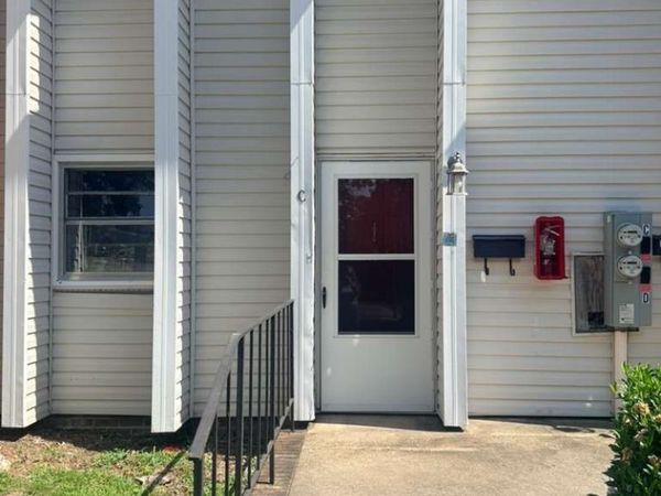 2696 Brigadoon Lane , Unit C, Fayetteville, NC 28305