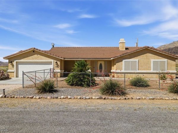 1541 W Big Oak Lane , Pahrump, NV 89060