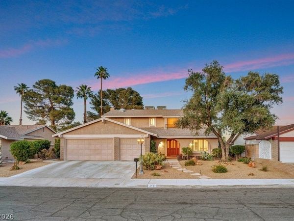 417 W Davenport Lane , Las Vegas, NV 89107