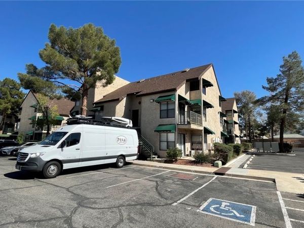 500 Elm Drive , Unit 203, Las Vegas, NV 89169