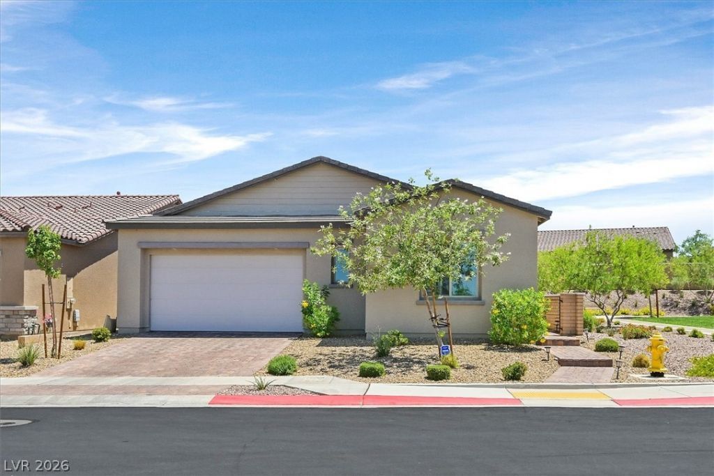 548 Comodo Street, Henderson, NV 89011 Main Photo