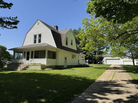 Main Photo