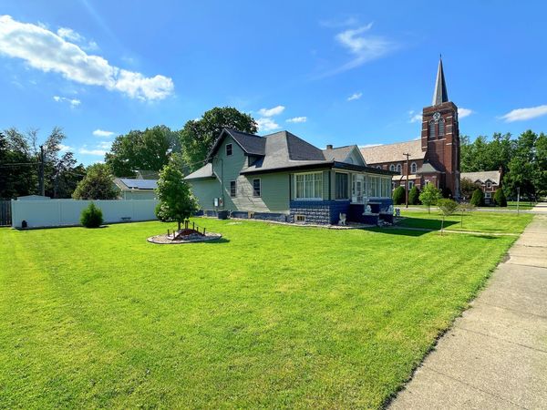 401 S Jackson Street, Flanagan, IL 61740