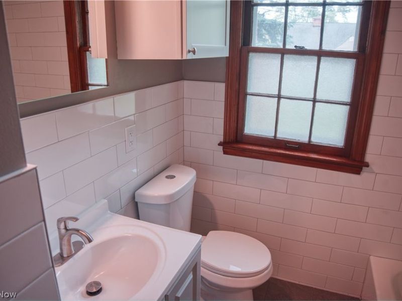 7507 Arden Avenue, Parma, OH 44129 Photo 11
