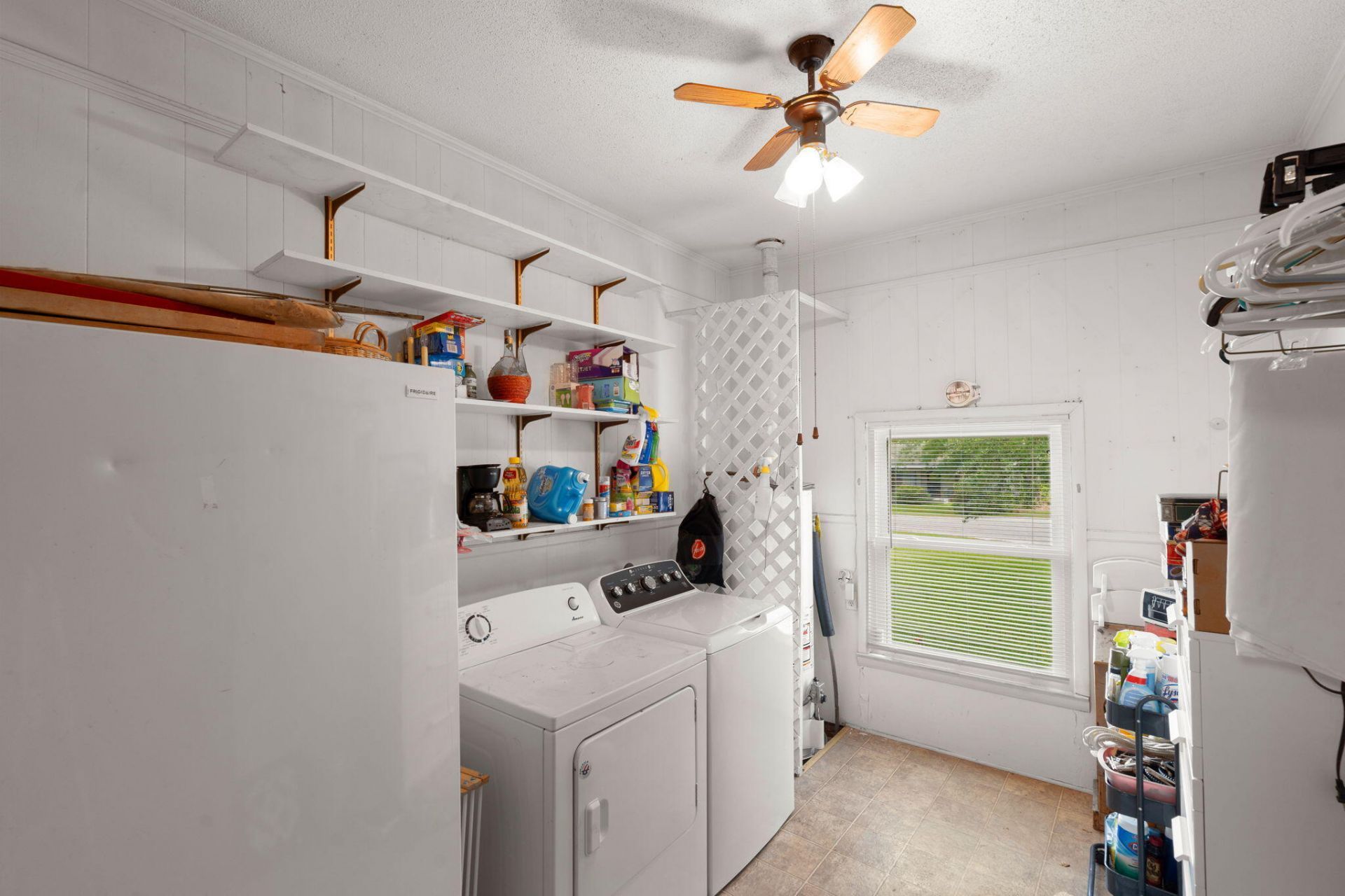 1022 Riverview Drive Photo 17