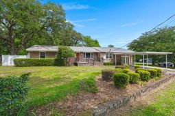 1022 Riverview Drive photo 4