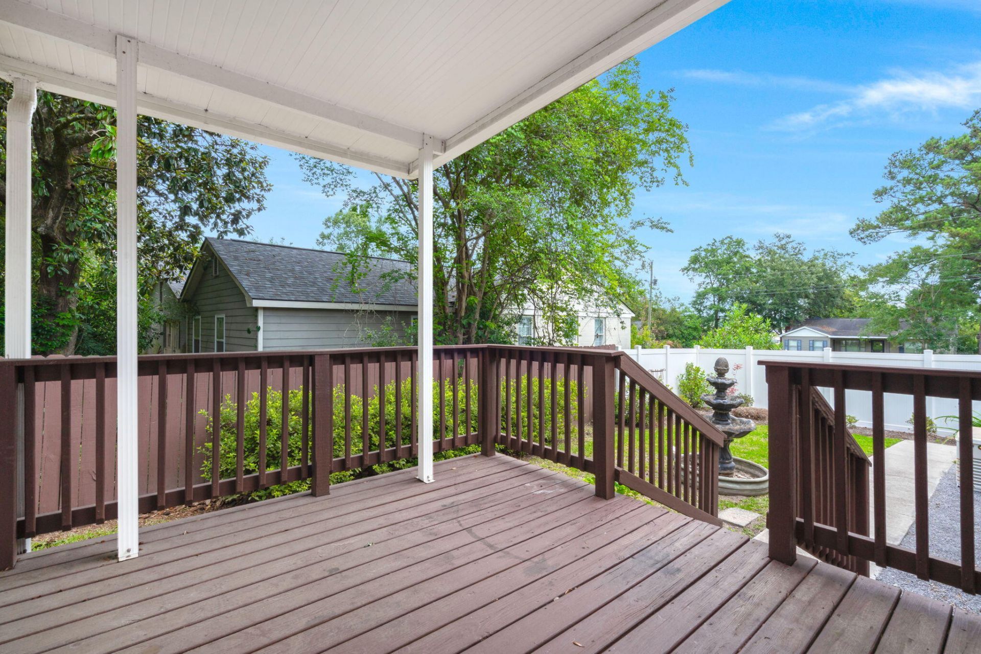 1022 Riverview Drive Photo 7