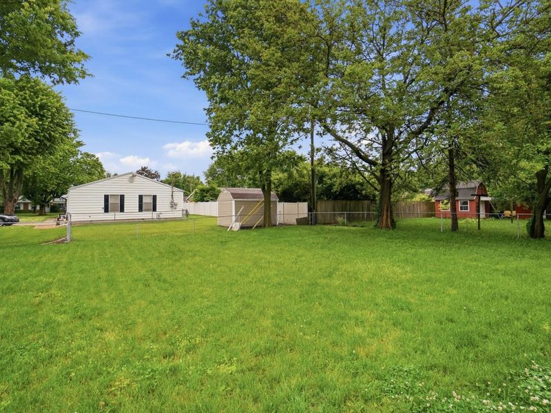 607 W Lake Avenue, New Carlisle, OH 45344 Photo 47