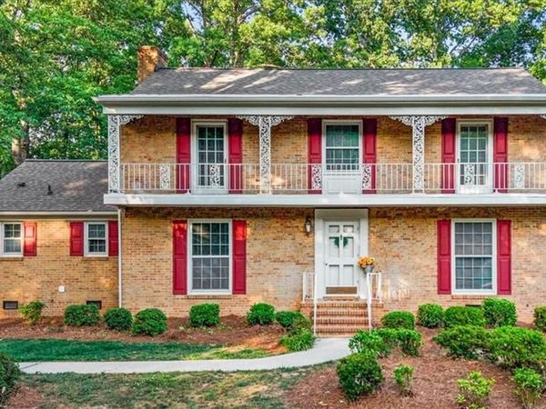508 Leawood Drive , Greensboro, NC 27410