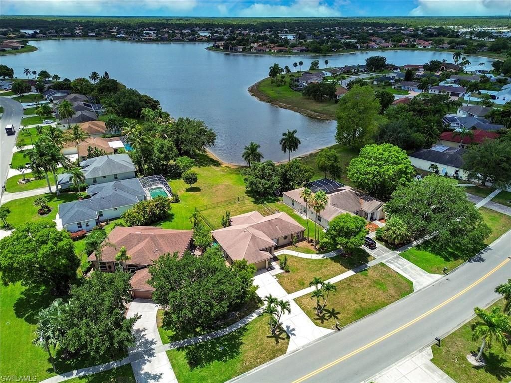 3200 Orange Grove Trl, Naples, FL 34120 Photo