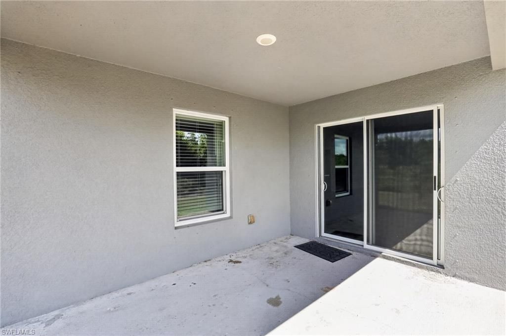 3911 14th St Sw, Lehigh Acres, FL 33976 Photo
