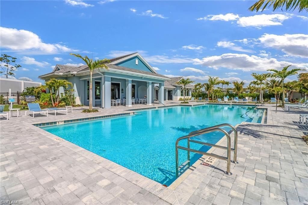 2665 Seychelles Cir , Unit 1907, Naples, FL 34112 Photo