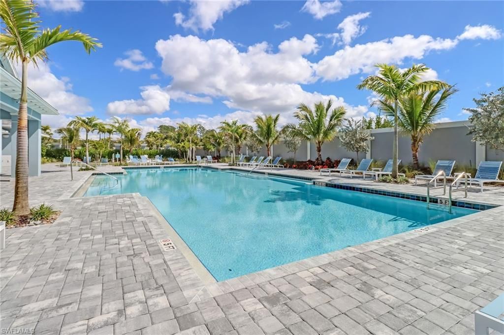 2665 Seychelles Cir , Unit 1907, Naples, FL 34112 Photo