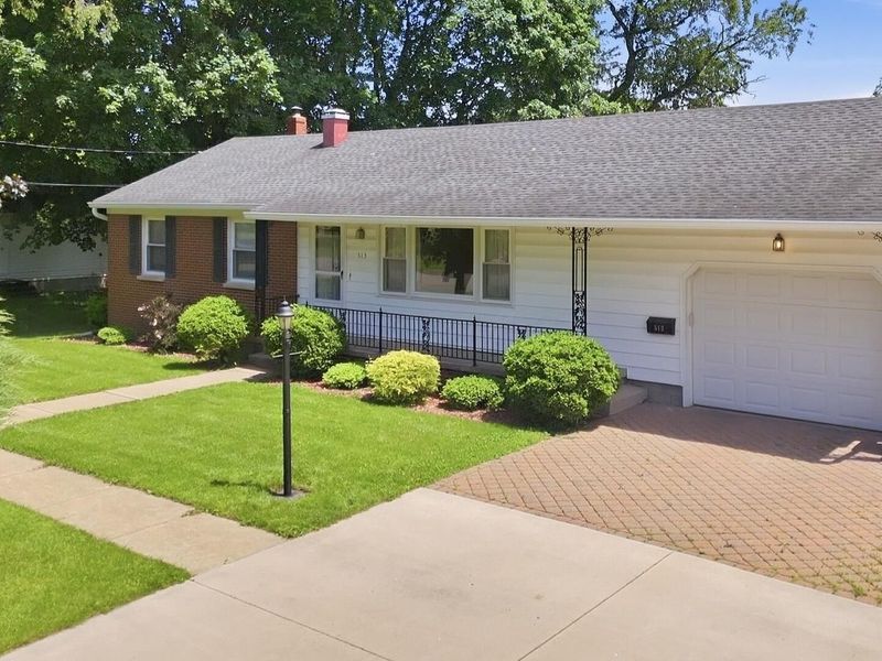 513 Steele Avenue , Ashland, OH 44805 Photo 2