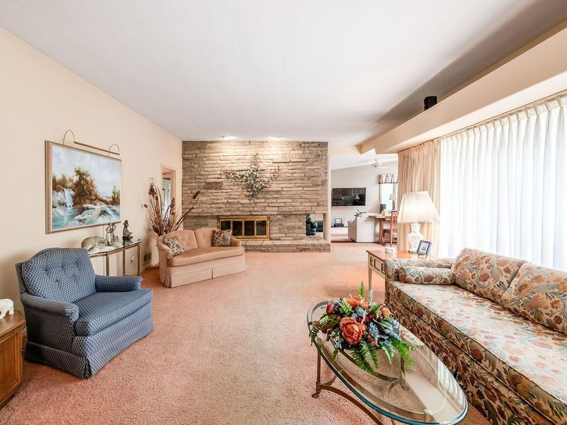 2511 Edington Road , Columbus, OH 43221 Photo 7