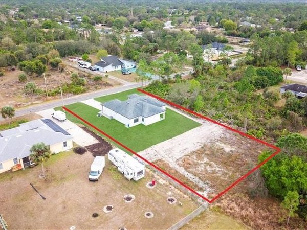 705 8th AVE , LEHIGH ACRES, FL 33972