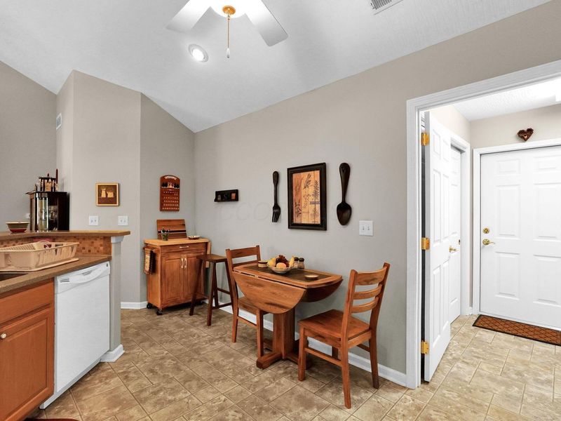 1196 Trotter Lane, Circleville, OH 43113 Photo 18