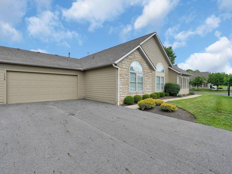 1196 Trotter Lane, Circleville, OH 43113 Photo 3