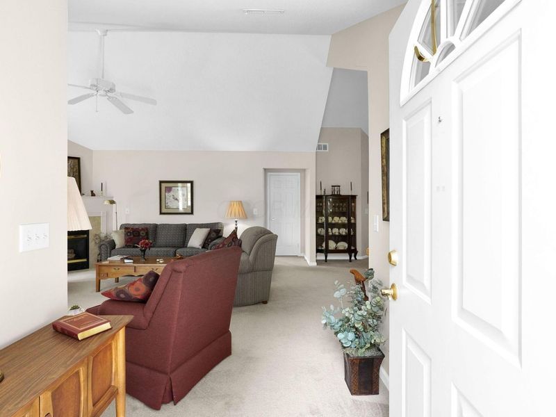 1196 Trotter Lane, Circleville, OH 43113 Photo 6