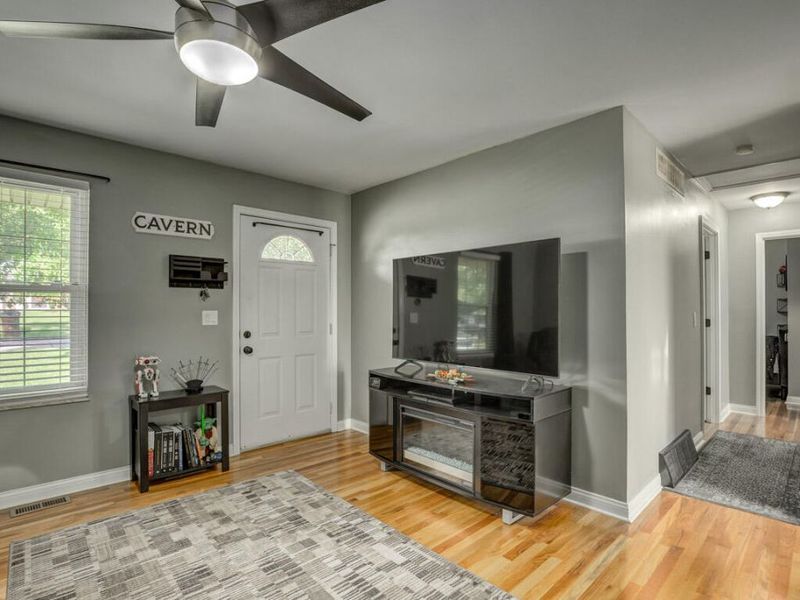 113 Saint Jude Circle, Florence, KY 41042 Photo 12