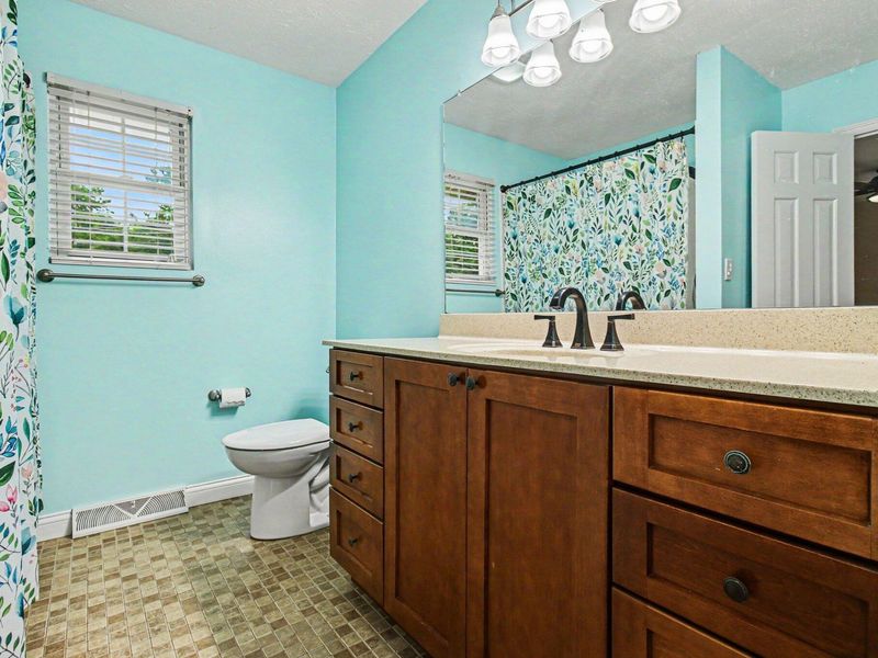 135 Ridgelea Drive, Williamstown, KY 41097 Photo 12