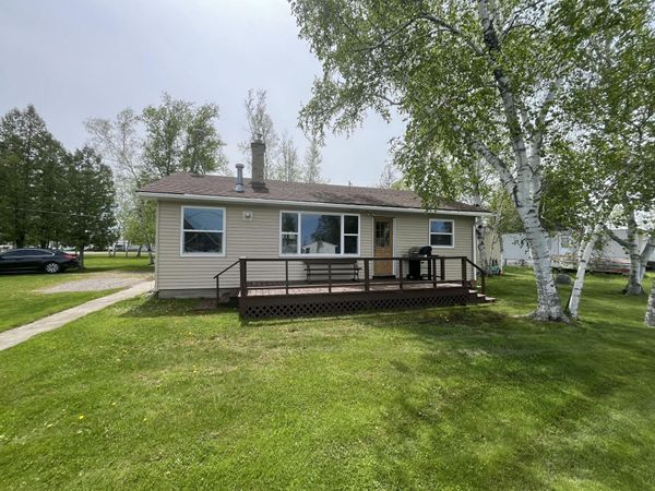 11200 W Shore Drive, Houghton Lake, MI 48629