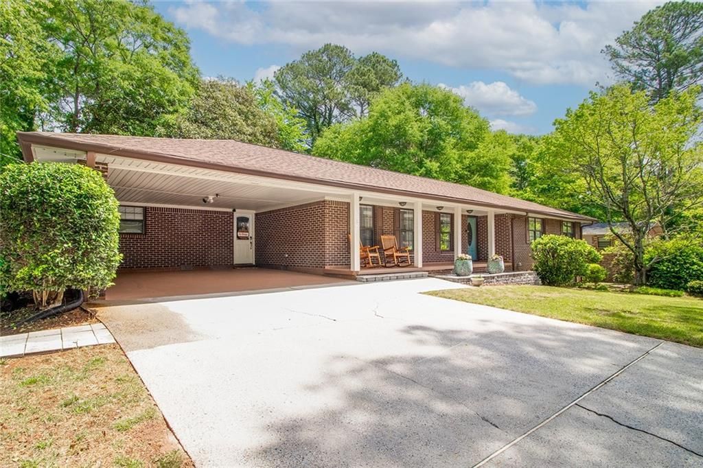 2822 Cartwright Drive , Decatur, GA 30033 Main Photo
