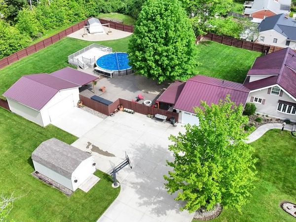 832 S Main St, Mansfield, OH 44907