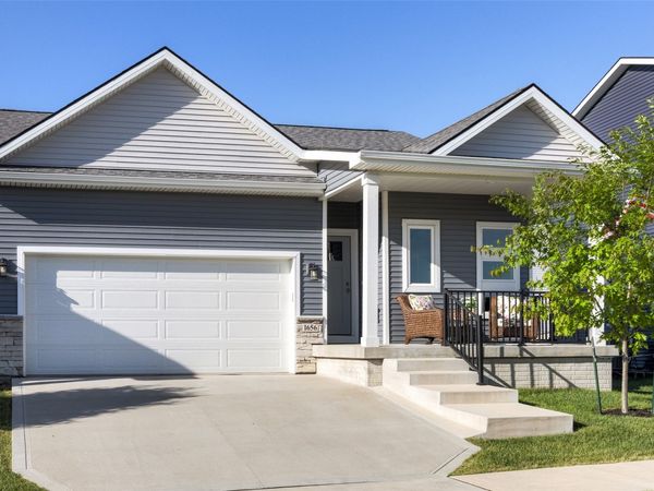 1656 Howard Drive, Norwalk, IA 50211