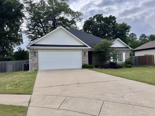 2701 Johnswood Village , Bryant, AR 72022