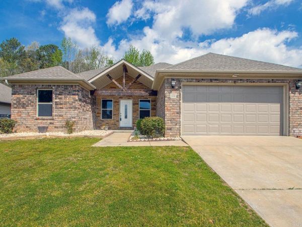 1100 Fox Chase , Bryant, AR 72002