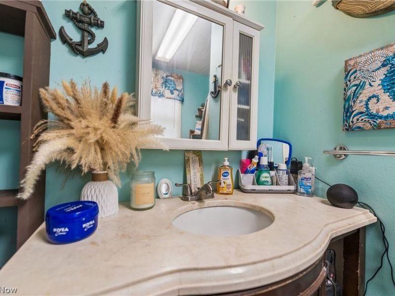 52 E Brookside Avenue , Akron, OH 44301 Photo 23