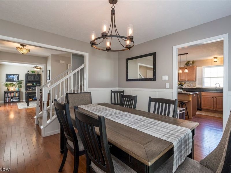 8537 Bentley Drive, Olmsted Falls, OH 44138 Photo 5