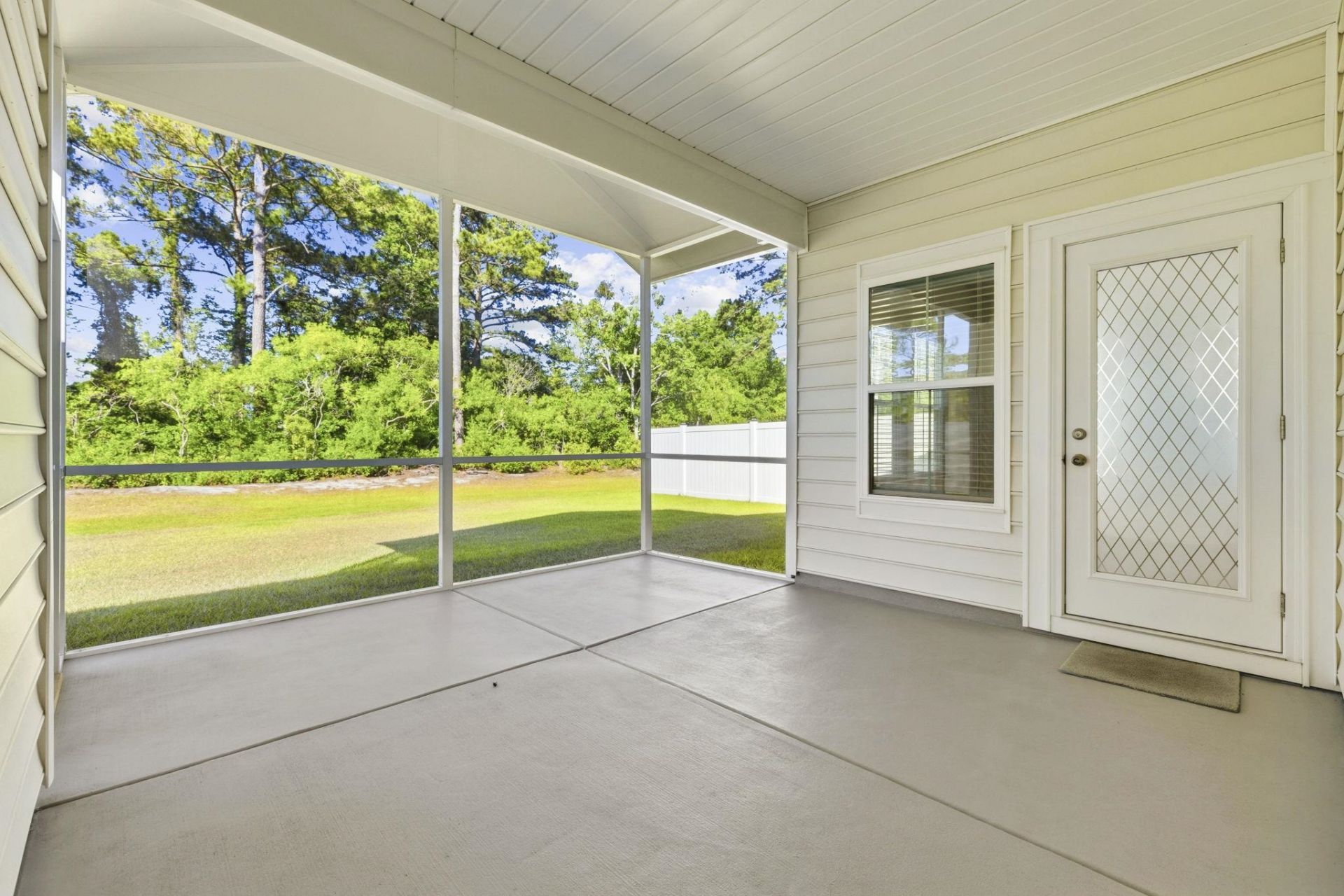 207 Augusta Green Way Photo 7