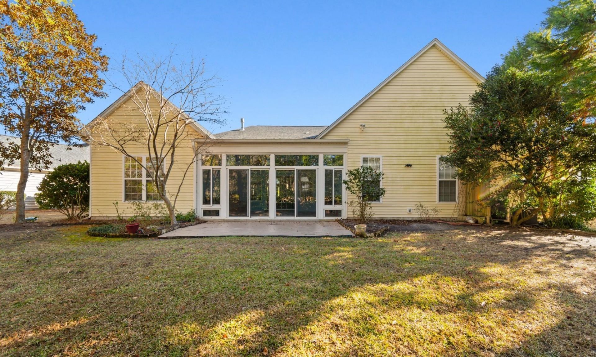 6391 Longwood Dr.  Photo 28