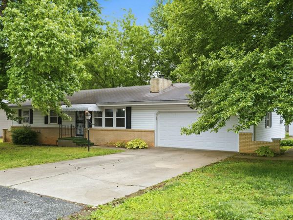 107 Dorcas Drive , Willard, MO 65781