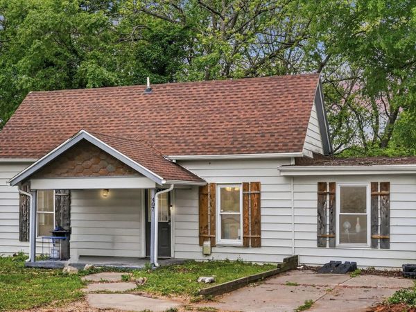 407 S Clarke Avenue , Clever, MO 65631