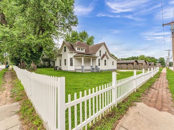802 W Mount Vernon Street , Springfield, MO 65806
